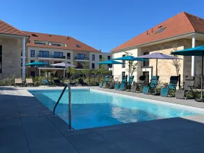 Beautiful 2-room C5 apartment with A/C and pool - Image 2