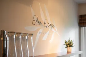 Eden Escape - Peaceful retreat in the suburbs - Image 5