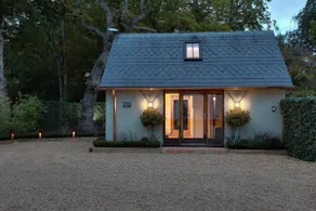 The Beeches - One Bedroom Cottage With Hot Tub - Image 2