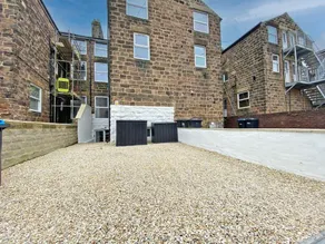 Eleven on Dragon - Boutique Hotel Rooms & Studio Apartment - Image 3