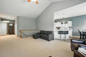 Modern Home in NW Omaha - Image 4