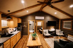 Anchors Away Lodge- Large deck with new hot tub - Image 4