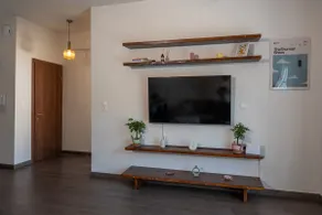 Spacious house next to the beach - Image 4