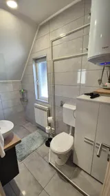 House La VIE - Image 4