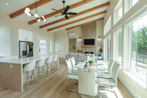 Executive Beach House - Oceanfront & Outdoor Sauna - Image 5