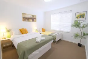 Pet Friendly 2BR Airport House nr CBD/DFO/Crown - Image 5