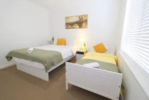 Pet Friendly 2BR Airport House nr CBD/DFO/Crown - Image 4