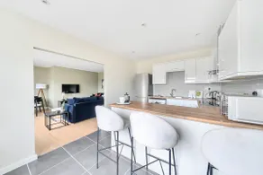 Beautiful apartment in Claygate Close to London - Image 4