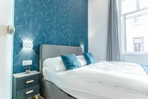 Peaceful Room Near Westbahnhof | Ensuite & WiFi - Image 2