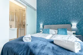 Peaceful Room Near Westbahnhof | Ensuite & WiFi - Image 3