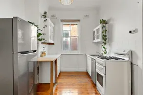 Parkview Cottage- Heart of Newcastle - Image 3