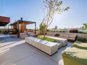 Luxury Mills + Queen + Alexa + Smart Home + Nespresso + Pool - Image 5