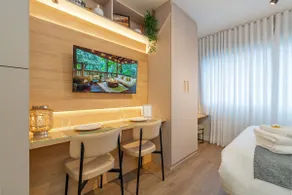 Luxury Mills + Queen + Alexa + Smart Home + Nespresso + Pool - Image 3
