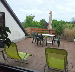 Apartment with large roof terrace - Image 2