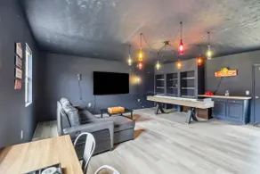 5BR with Game Room & Huge Backyard - Image 5