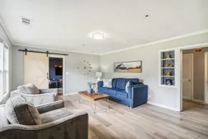 5BR with Game Room & Huge Backyard - Image 3