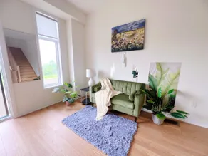 Modern Family Friendly Convenient in Richmond Hill - Image 2