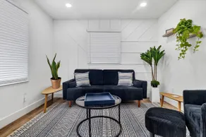 Welcoming, warm, central, and loving cottage - Image 2