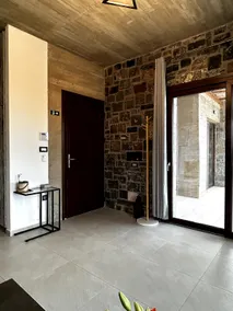 DOXA PETRA Small villa with pool - Image 3