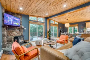 FREE Golf/Biking & Lake for6+HotTub OutdoorMovies - Image 2