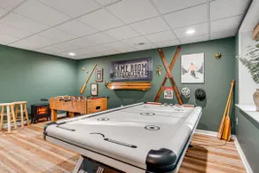 FREE Golf/Biking & Lake for6+HotTub OutdoorMovies - Image 3