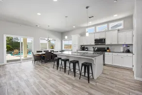 Spacious Home with Private Pool - Image 4