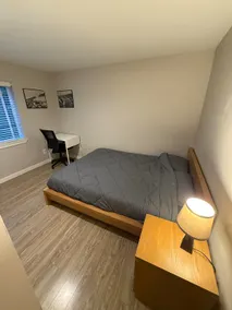 A Cozy & Stylish Stay in Seattle - Image 5