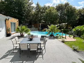 Little Paradise Private Suite, 35 m², Pool & Hot Tub - Image 2