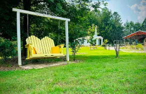 The Eclectic Chapel •in the center of North MS - Image 2