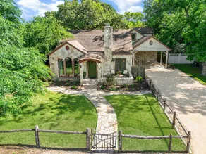 Downtown Boerne, sleeps 4! - Image 2