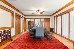 Stylish 4BR 2BA Home Near CSULB Airport and Beach - Image 2