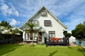 ZenAbode Onna 8 min walk to the beach BBQ in the large garden - Image 3