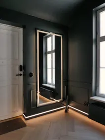 Castle Suite - Image 2