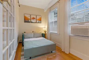 Bohemian Retreat ~ 1 BR + Flex Room, New, Central - Image 5