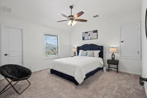 Rooftop Bliss 4BR W Crib/Officespace Free Parking - Image 5