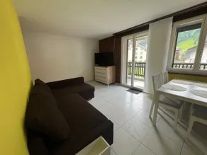 2.5 bedroom apartment - Image 5