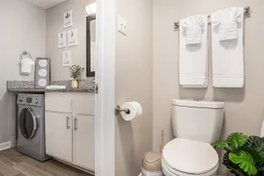 Retro Charm, Modern Comfort - Minutes from BHM! - Image 5