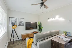 Modern 1BR w/AC + Sofa Bed + Kitchen - Image 3