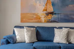 5BR Greenwich Home with Patio, 2mins to Station - Image 3
