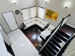 An Unique Luxury Hilltop 4 BED RMs Elite Retreat ! - Image 2