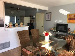 Vacation Cottage in Englewood - Image 2