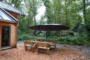 Jesse's Log Cabin - Image 3