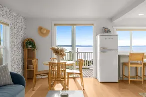 Madrona Beach Sunset Cabin - Image 2