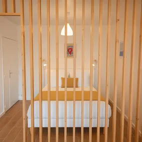 The Blue Hole • Charming apartment • Netflix - Image 5