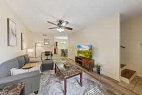 Tiger Townhouse at LSU minutes from downtown - Image 2