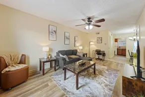 Tiger Townhouse at LSU minutes from downtown - Image 5