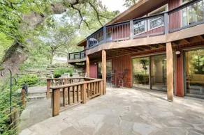 Mid-Century Home | Stunning backyard views - Image 3