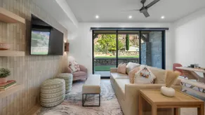 Montclair Zion –Luxury Modern 1BR Villa with Patio - Image 3