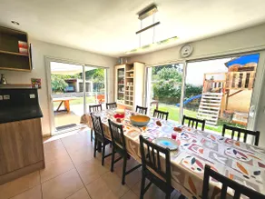 Super-equipped with outdoor kitchen, air conditioning - Image 2