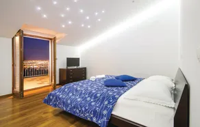 Penthouse overlooking Split w/ Pool and BBQ - Image 5
